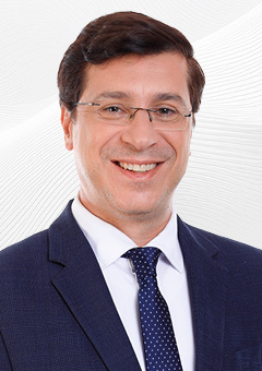 Dr. Lukács László György