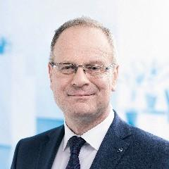 Dr. Navracsics Tibor