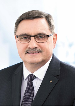 Dr. Hörcsik Richárd