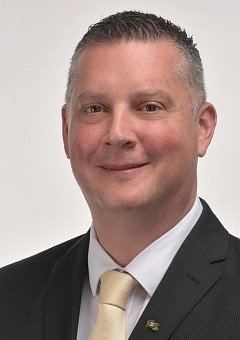 Dr. Grundtner András