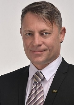 Árvai Tibor