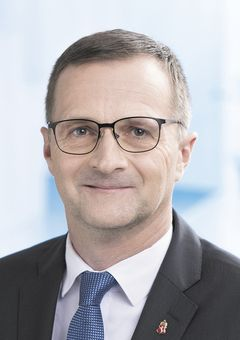 Dr. Szeberényi Gyula Tamás